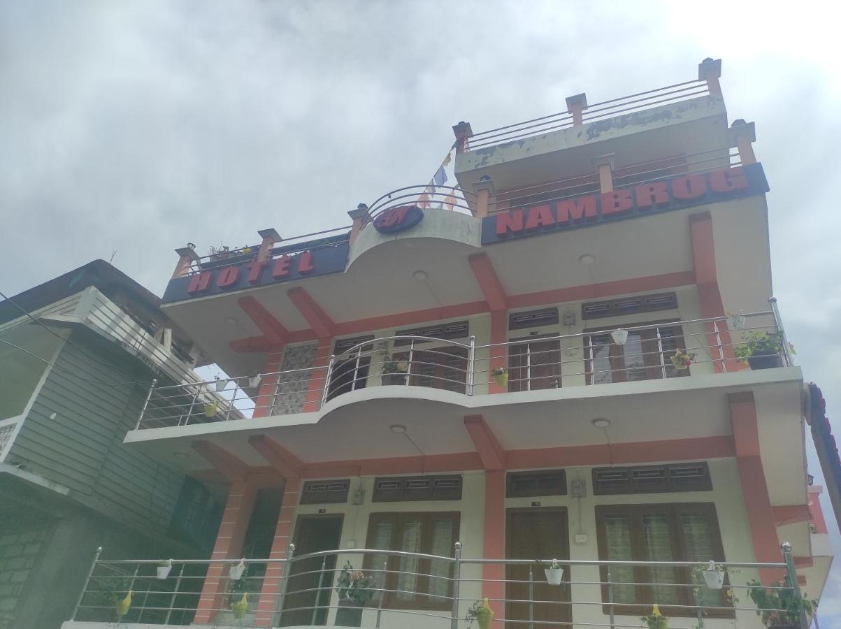 Hotel Nambrog Bomdila 외부 사진