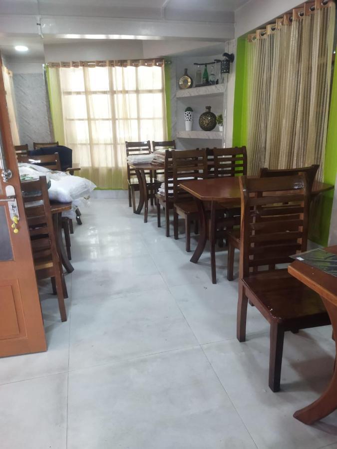Hotel Nambrog Bomdila 외부 사진